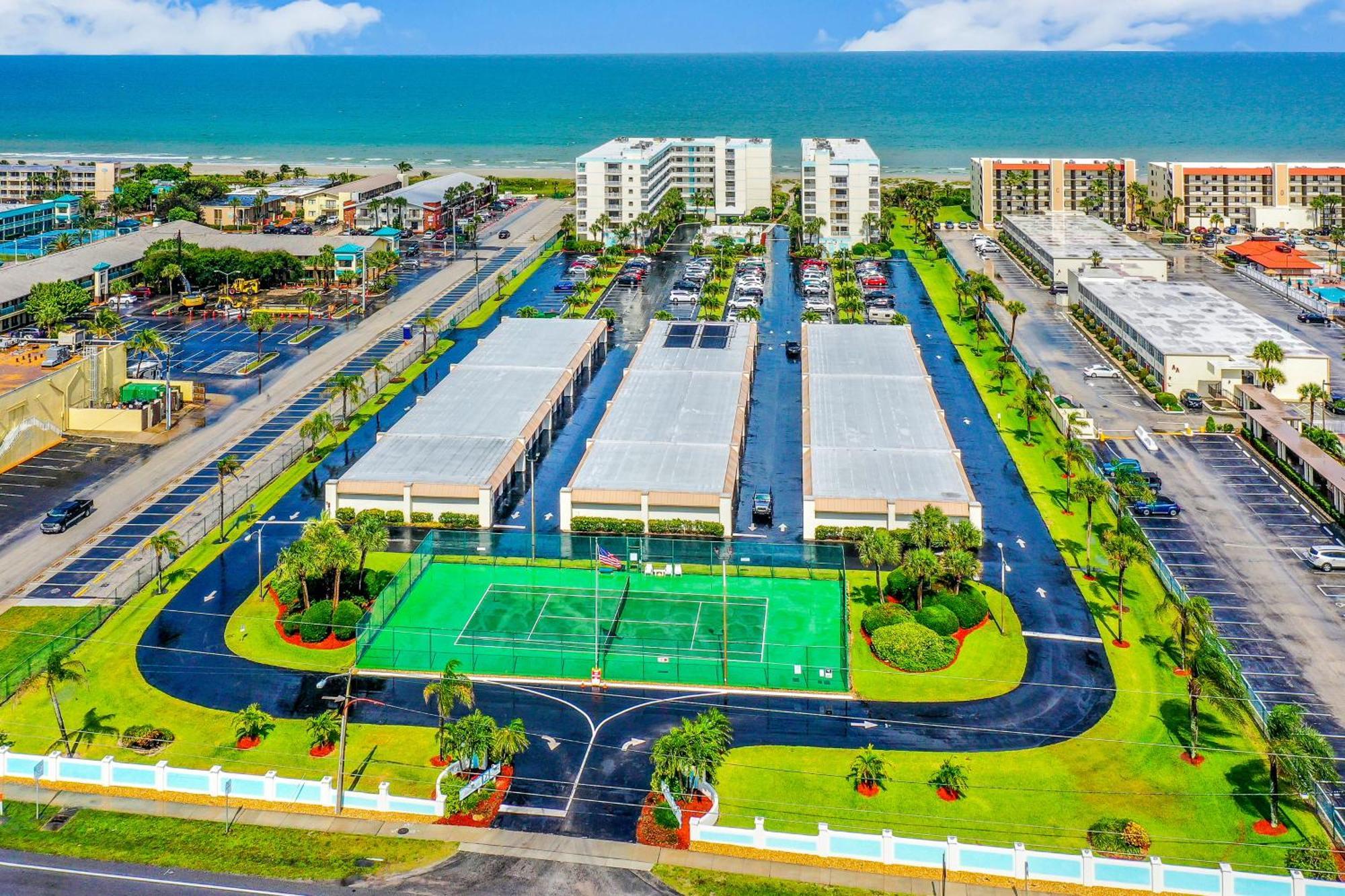Atlantic Sands Condos ココアビーチ 部屋 写真