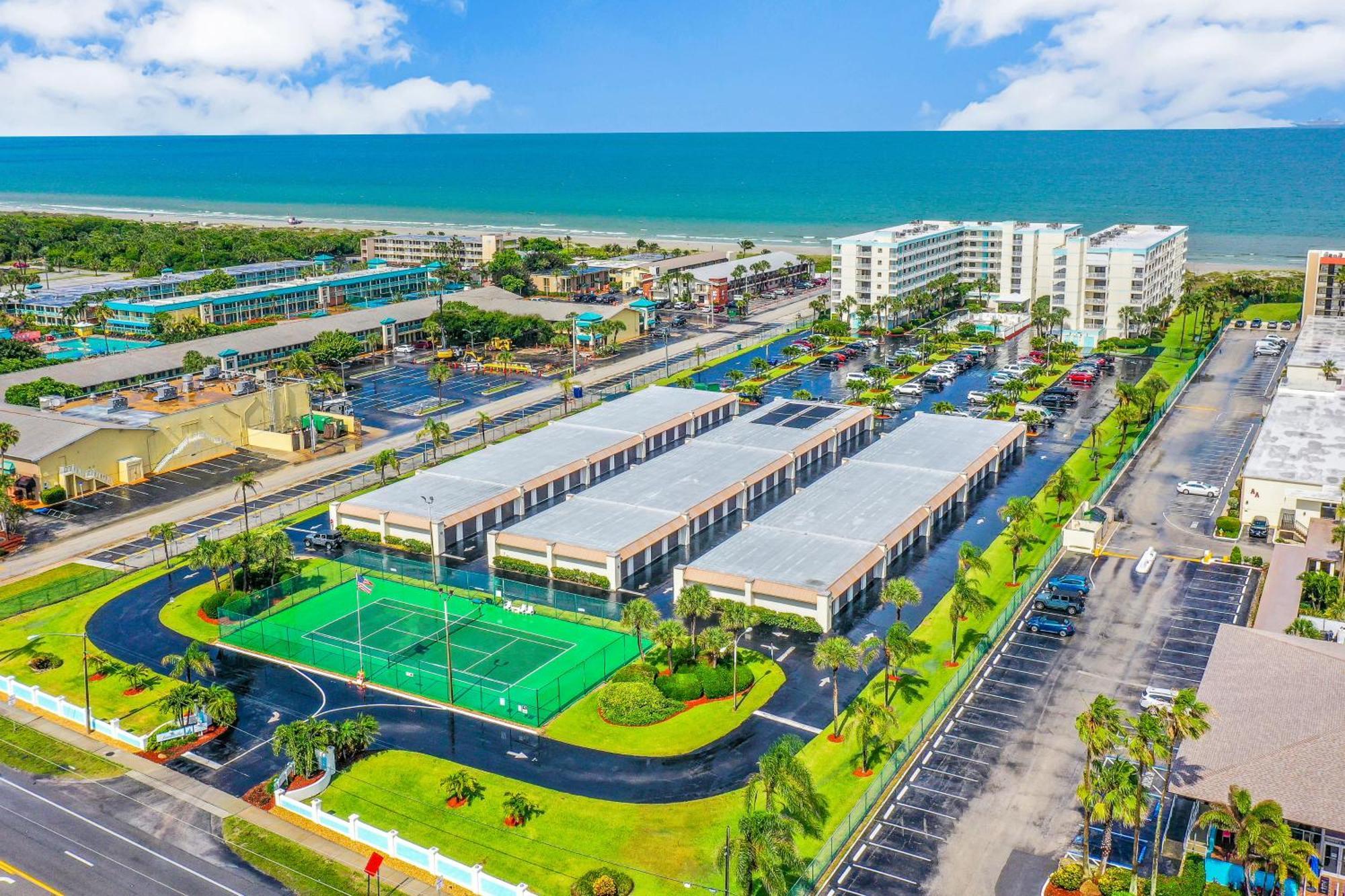 Atlantic Sands Condos ココアビーチ 部屋 写真